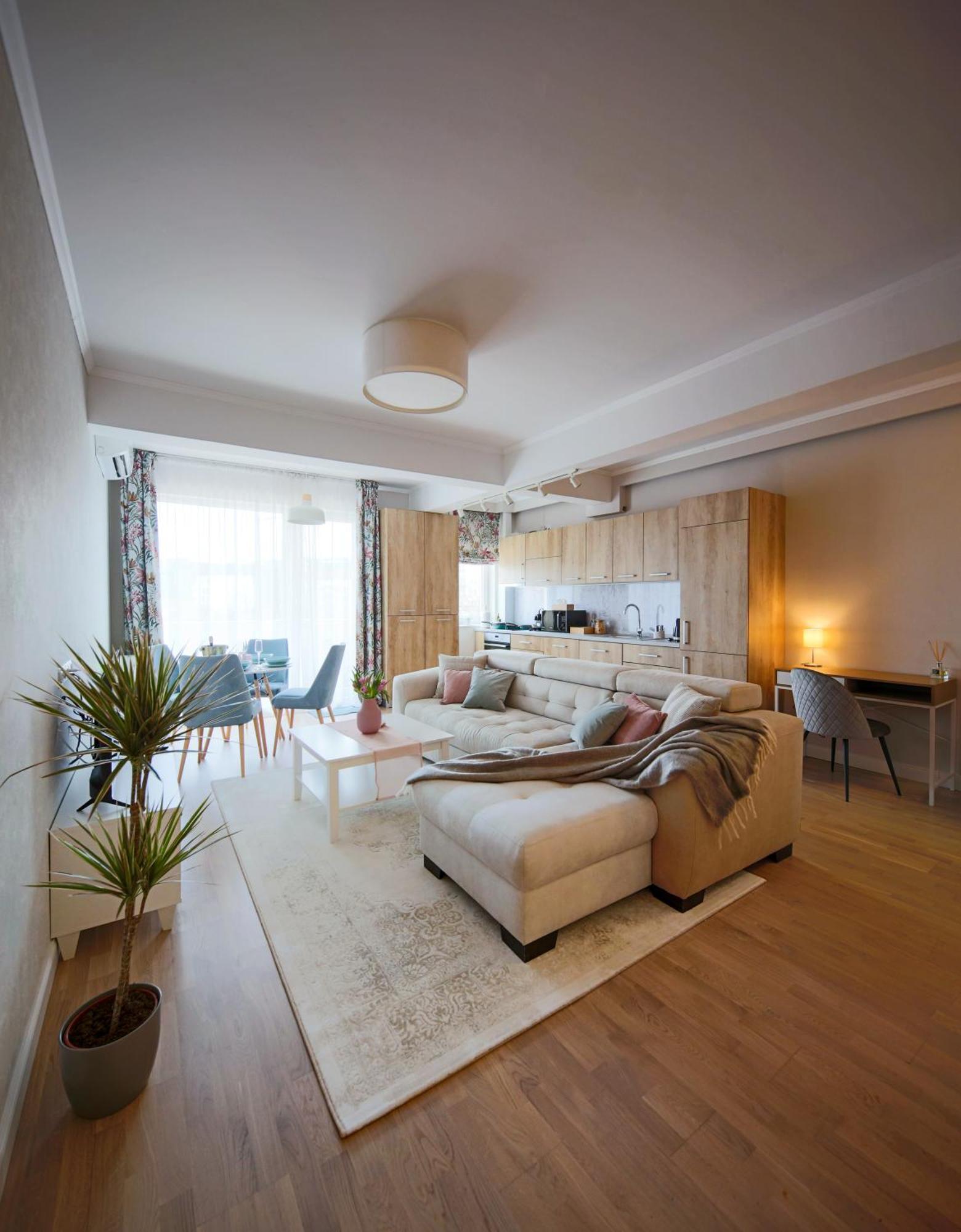 Stylish Condo - Parking And Balcony 클루지나포카 외부 사진